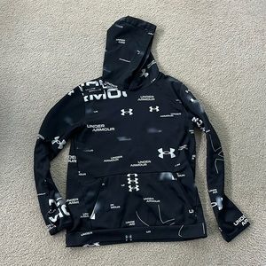 Youth XL Under Armour Hooded Sweatshirt,  good shape,